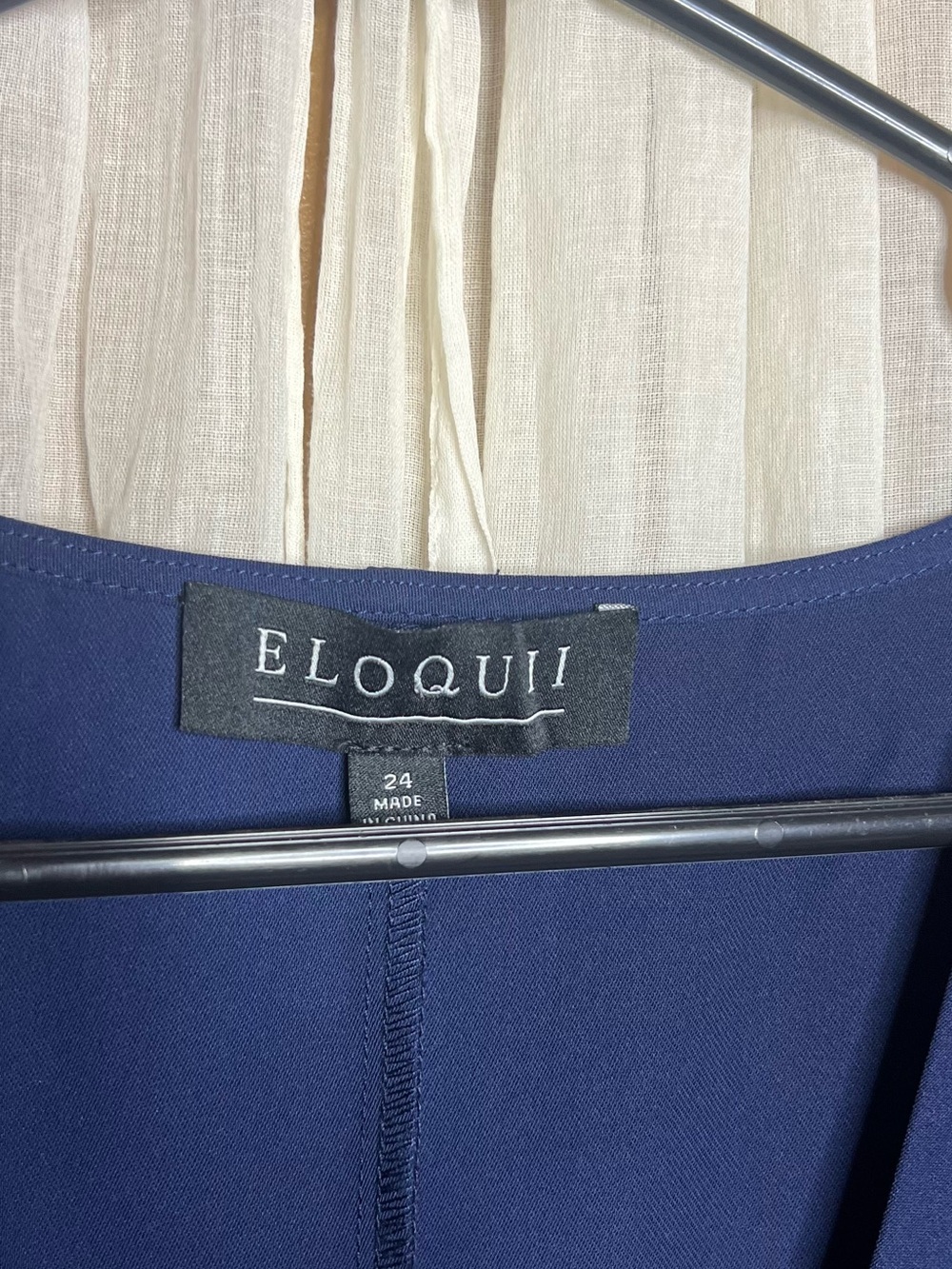 NWT Eloquii Navy Draped Front Dress - Picture 4 of 5